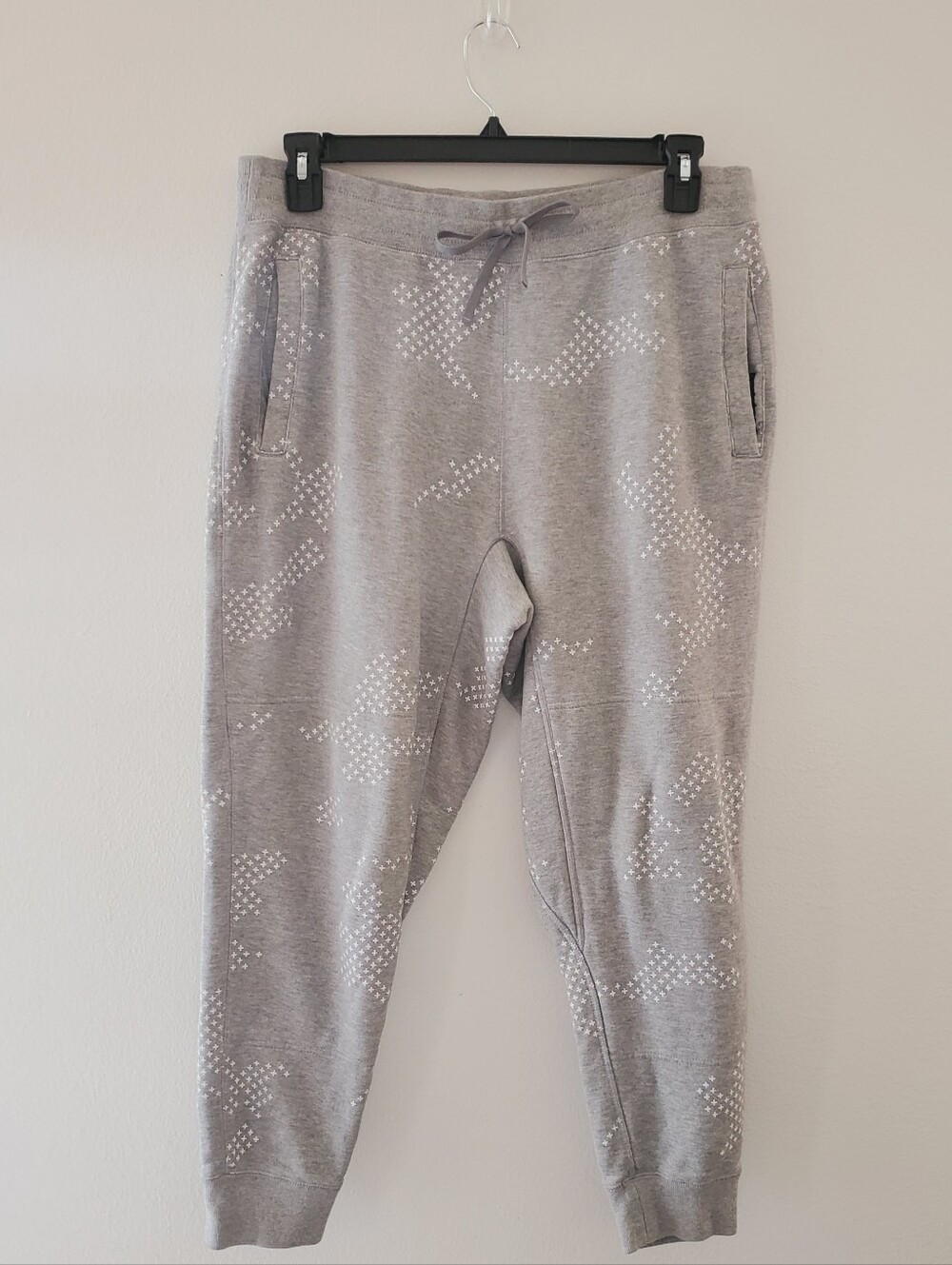 Nike SB Everette Phillips  Camo Print Men's Jogger Sweatpants Size XL